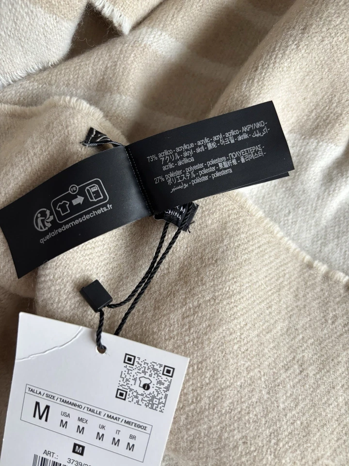 Bufanda jacquard geométrica para mujer Zara color crudo talla M Foto 3 de 3