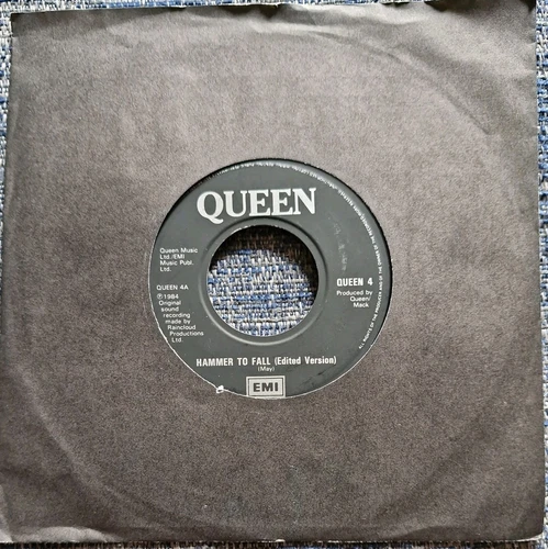 VINTAGE VINYL - HAMMER TO FALL/TEAR IT UP by QUEEN - 7 INCH 45RPM SINGLE