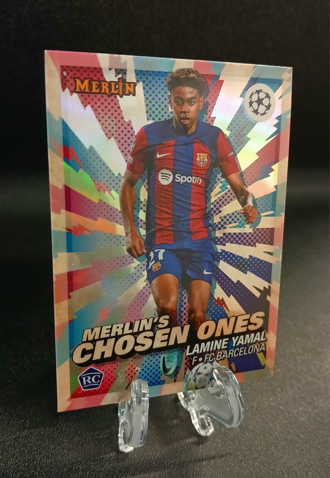 2023-24 Topps Merlin UEFA Lamine Yamal RC Rookie Merlin's Chosen Ones MC-1 BARCA view 3