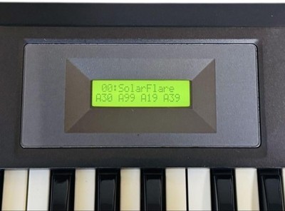 KORG X5D Music Synthesizer Keyboard Digital Synth Unit 61-Keys