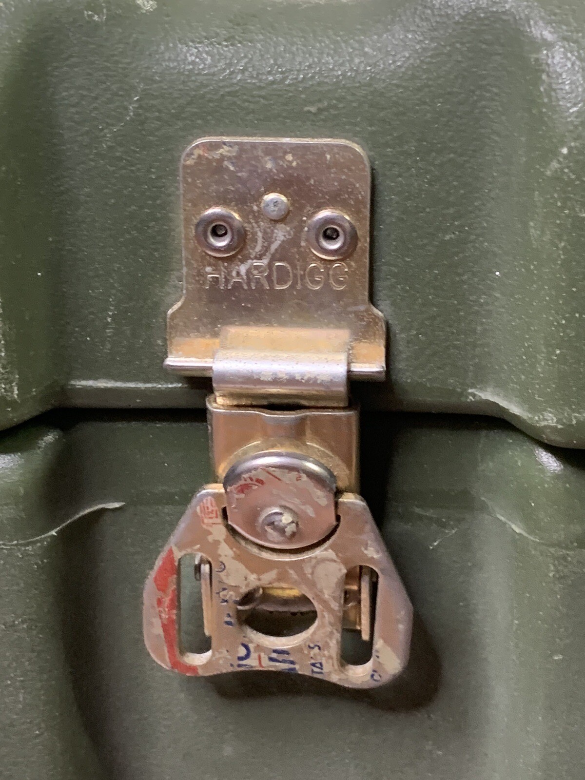 Pelican Hardigg Weather Tight Military Transport Case (24X20X12 Exterior)