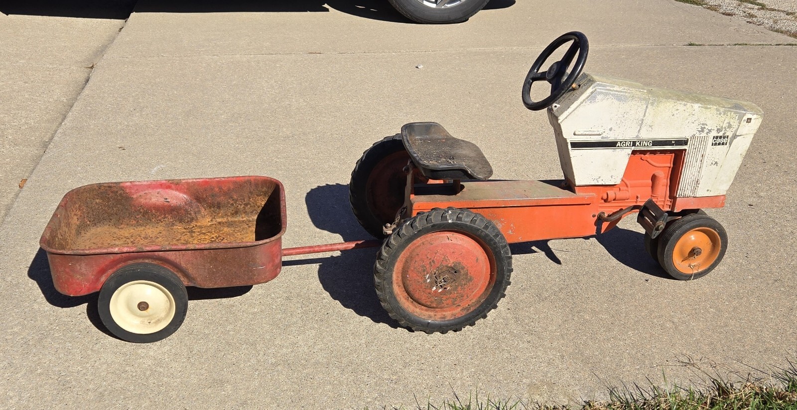 Vintage Original JI Case Agri King Ride On Pedal Tractor With Tow Wagon/Trailor