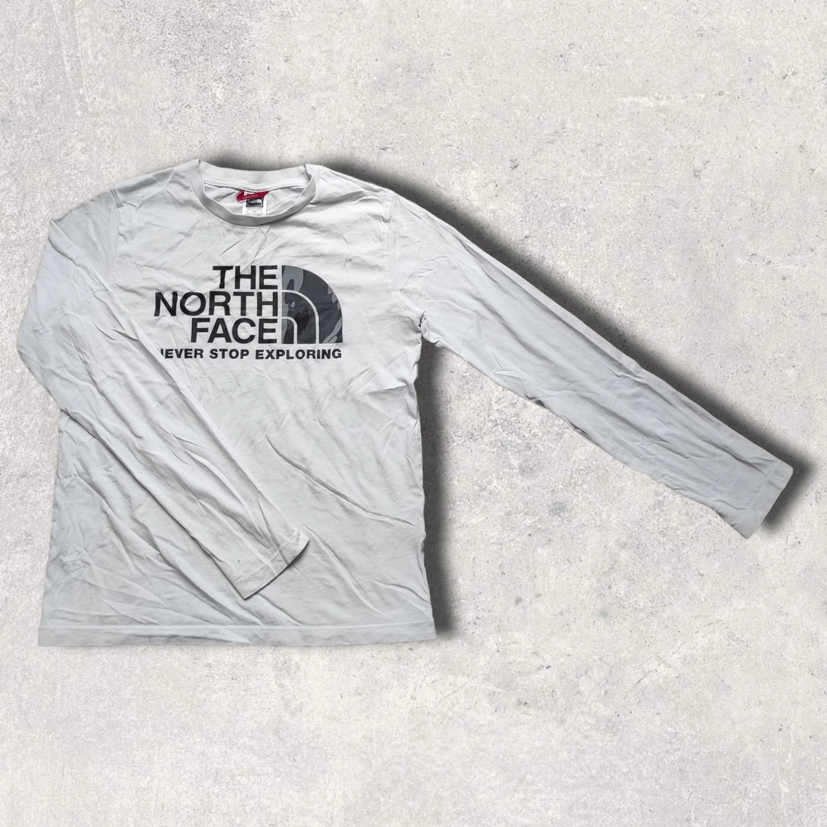 Girls north face store t shirt