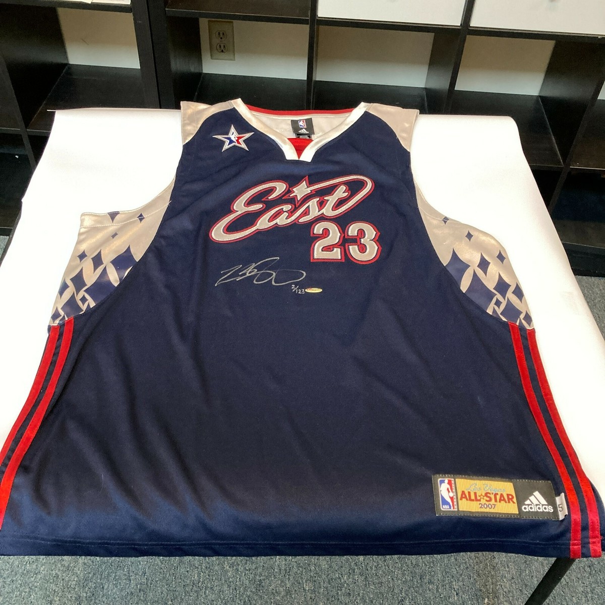 その他 LeBron James /199 2007 Allstar jersey UD LeBron James 2009 Adidas NBA East All Star Cavaliers Jersey