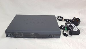 Cisco 891 CISCO891-K9 V01 integrierter Service-Router NUR mit Netzteil