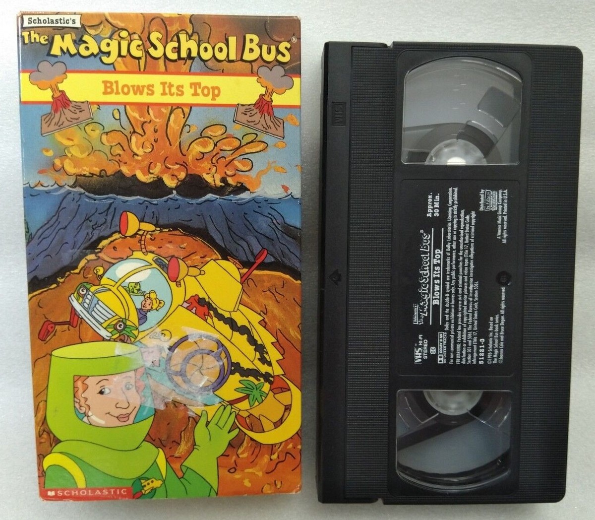 その他 Magic School Bus - Blows Its Top [VHS] [Import] VHS The Magic School Bus - Blows Its Top (VHS, 1997, Slipsleeve