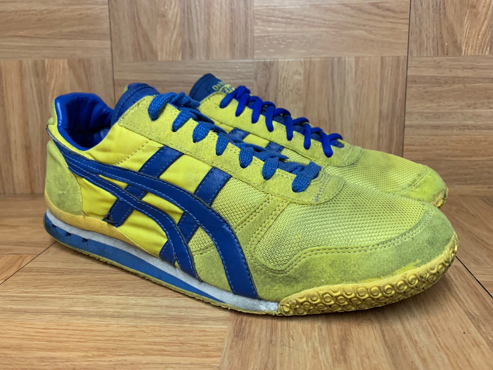 onitsuka tiger ultimate 81 black yellow