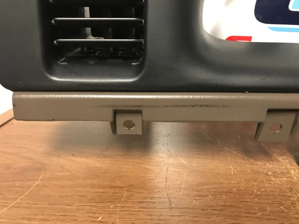 Lincoln Continental 2000 cuadro de instrumentos tablero bisel ventilaciones #L-8 Foto 4 de 4