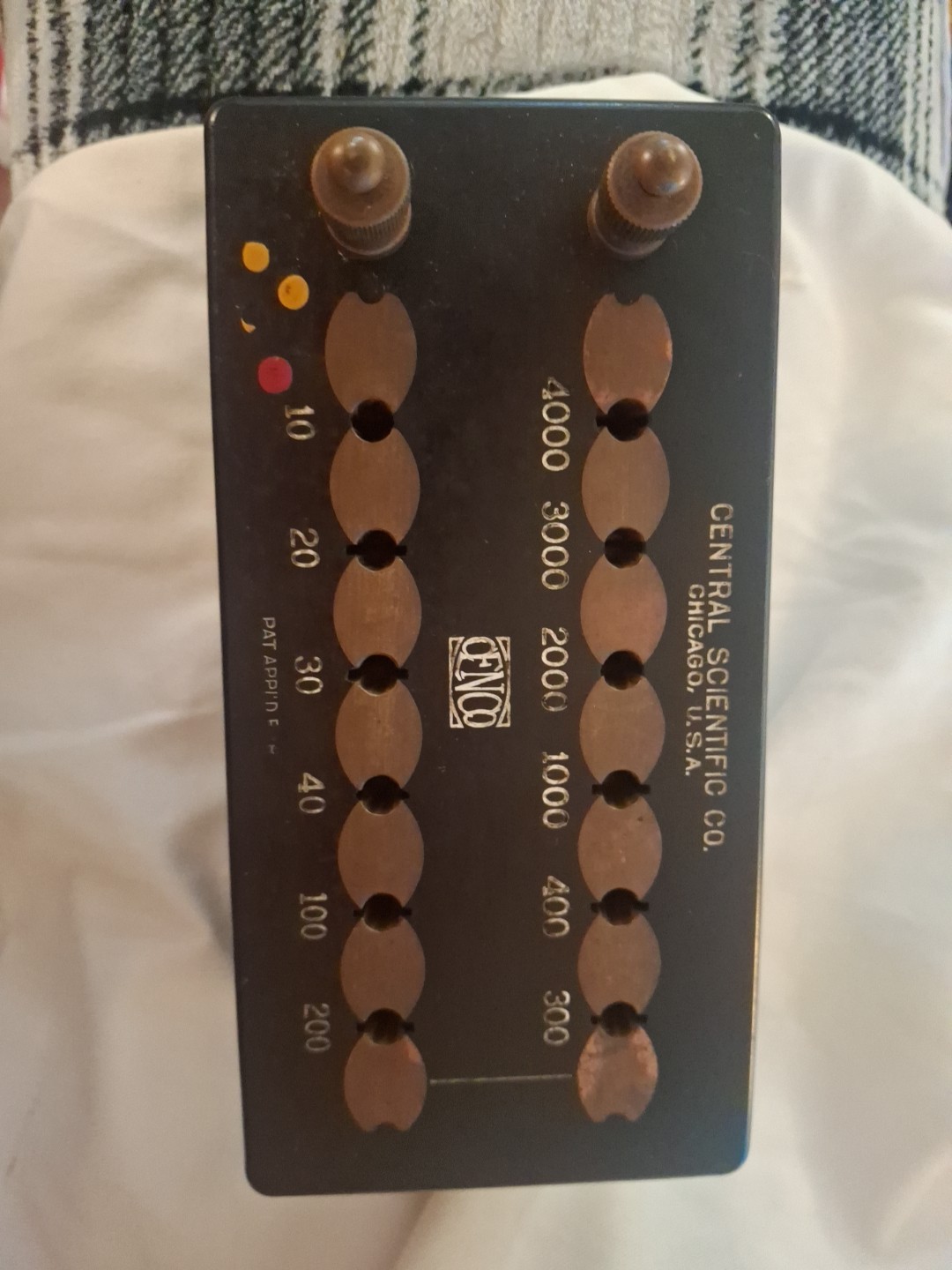 Central Scientific Co. Decade Resistance Box