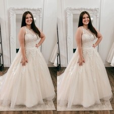 Plus Size Wedding Dresses Scoop Neck Lace Appliques A Line Elegant Bridal Gown