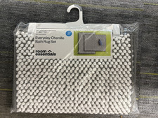 Room Essentials Everyday Chenille Bath Rug Set, BRAND NEW  Great Price 