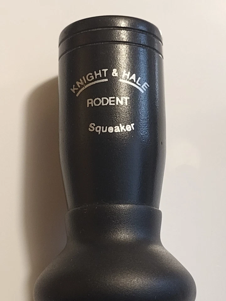 EUC Vintage Knight & Hale Black Rodent Squeaker Coyote Call Hunting Decoy Sport - Image 4 of 4
