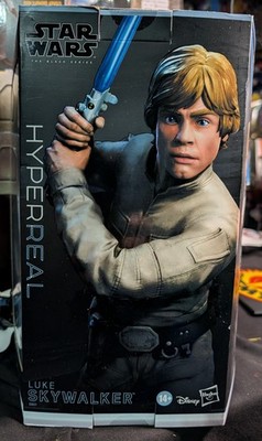 Star Wars Black Series Hyperreal Luke Skywalker - Hasbro