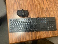 Dell USB Wired Keyboard And Mouse.