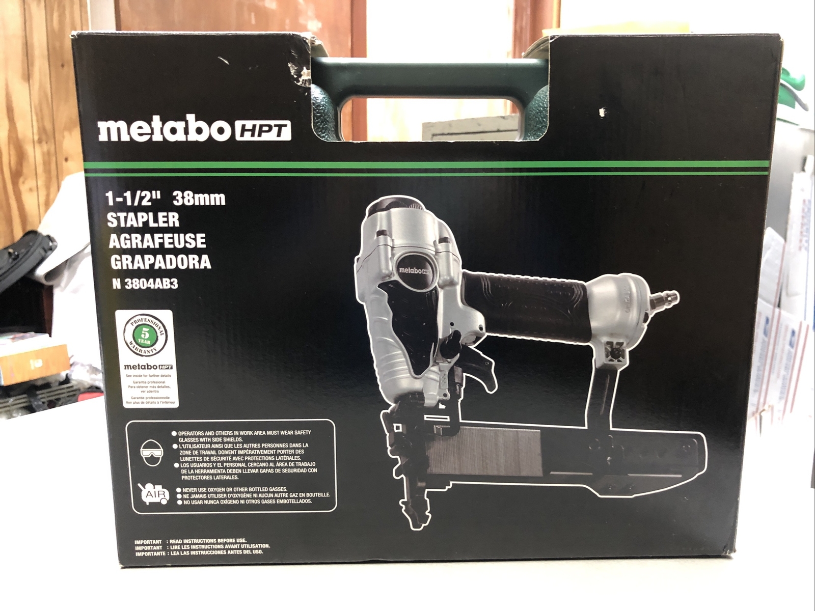 Metabo N3804AB3 18-Gauge 1/4 inch 