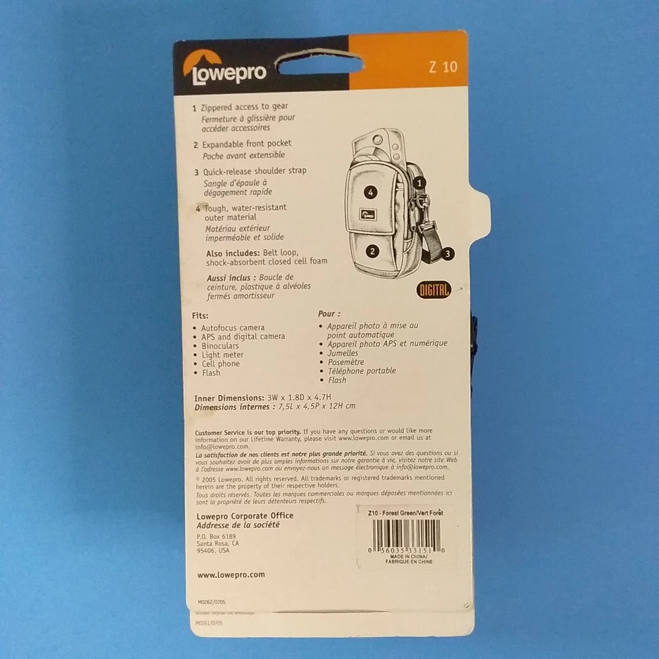 Lowpro Camera Pouch Z10, Camera Carry Pouch, Black & Green w Strap - Image 2 of 2