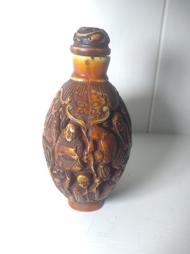 Vintage Asian Hand Carved Decorative Ornate Ornamental Snuff Bottle - Picture 4 of 14