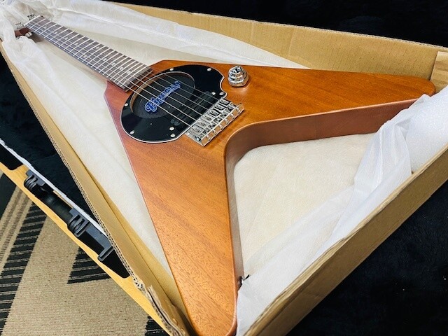 Electric Guitar Pignose PGG-200V STBR Natural USA with Soft Case