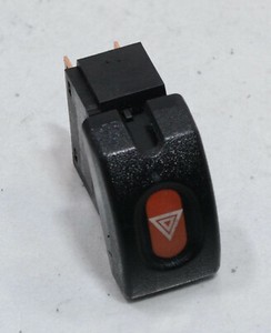 OPEL Corsa B Bj 1999 1,2 48KW 65PS Schalter Warnblinker 09164441 #75129-F46