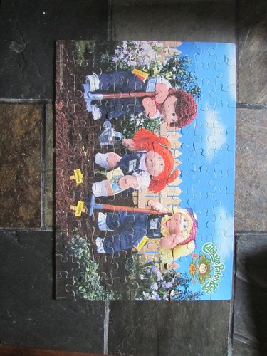 Vintage 1984 MB Cabbage Patch KIds 100 Piece Jigsaw Puzzle 16" x 11" Ages 5-10 - Picture 5 of 7