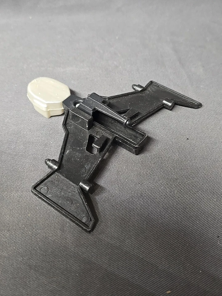 Rare Vintage Arco Rogun Aircraft Carrier 1985 no 814 Missle Only - Image 2 of 2