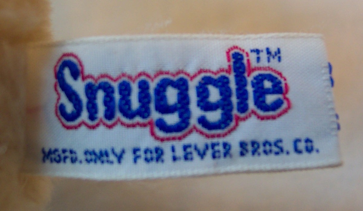VINTAGE Russ SNUGGLE Snuggles THE TAN TEDDY BEAR 6