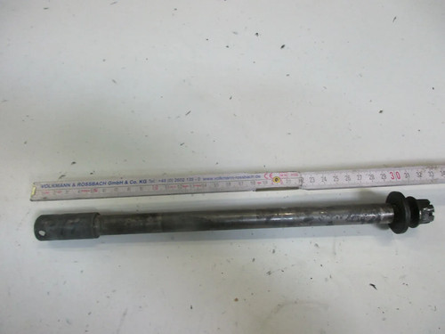 4. Yamaha XJ 900 F 31A Steckachse hinten Achse Hinterrad Axle Wheel Felge