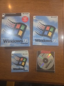 Microsoft Windows 95 Upgrade CD w/Product Key Companion CD Manual and Box