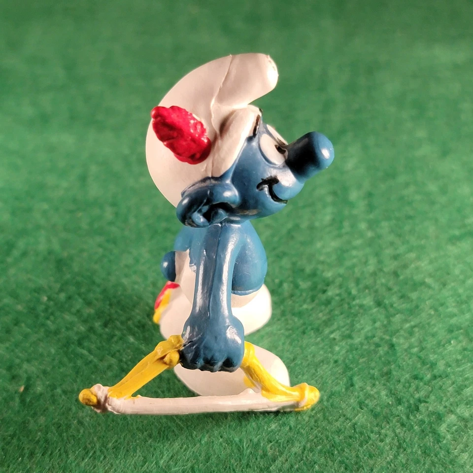 PITUFOS VINTAGE PEYO SCHLEICH - PITUFO TIRO CON ARCO Y FLECHA Foto 2 de 4