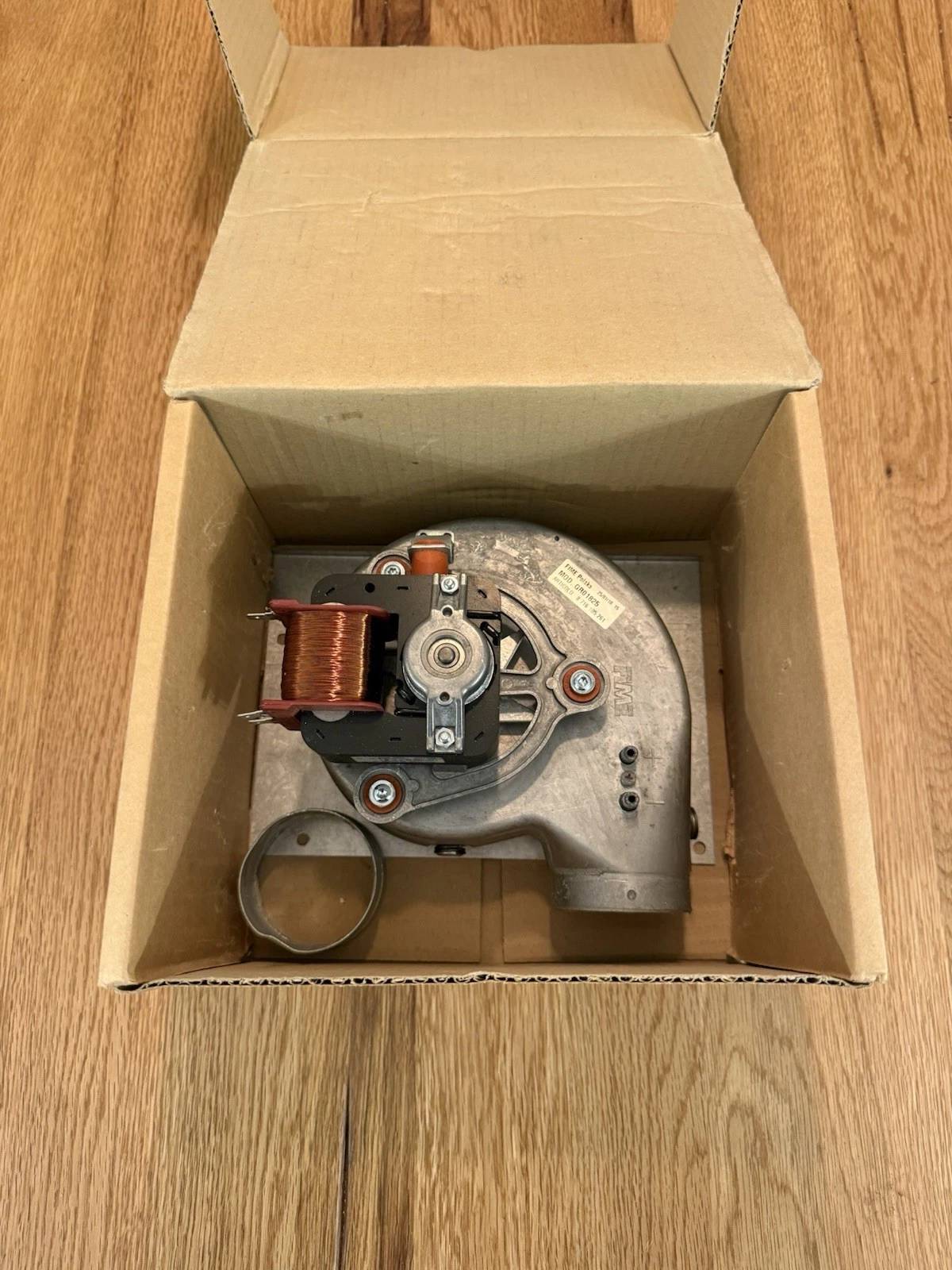 Genuine Worcester Bosch 87161202820 28 CDi Fan Assembly - New Boxed UNIT ONLY 3