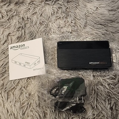 10 Port USB 2.0 Hub Amazon Basics w/ Power Adapter and Cable 2 Fast Charge ports