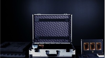 遊戯王 25th Anniversary Ultimate Kaiba Set 25th Anniversary Ultimate Kaiba Set Briefcase English Sealed-Brand