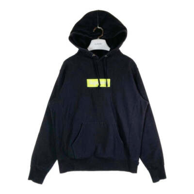Supreme 17AW Box Logo Hooded Sweatshirt Hoodie Black Sizes Supreme 17AW Box Logo Hooded Sweatshirt Hoodie Black Sizes