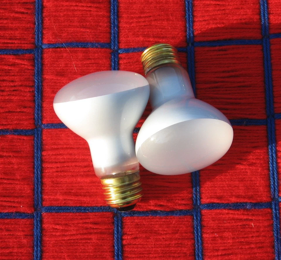 4 new R20 LIGHT BULB 100 watt short neck pool 130v flood 100w spa 100R20 - Image 2 of 3