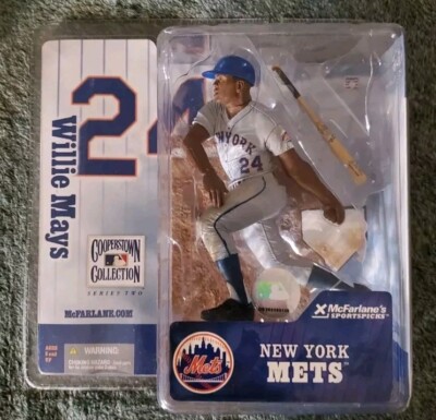 MCFARLANE COOPERSTOWN SERIES 2 WILLIE MAYS NY METS GRAY UNIFORM CHASE VARIANT