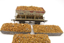 Precision OO Gauge BACHMANN 24T IRON ORE HOPPER - 8 X IRON ORE LOADS  eg 37-508A