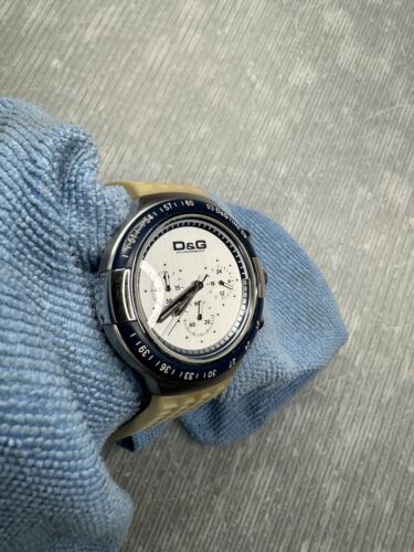 D&G Dolce & Gabbana Juan Chr DW0417 Blue Bezel Silver Dial Silicone Strap WATCH - Picture 2 of 18