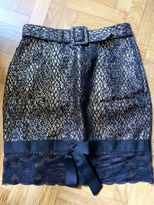 Vintage Moschino Tiger Print Skirt Size 8 Made in Italy XS Designer Y2K