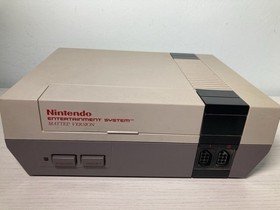 Nintendo NES Entertainement Sistem Action Set Console completo Di Tutto