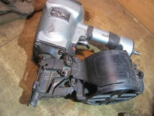 Hitachi NV75AN 3" Coil Nailer AIr Nailer