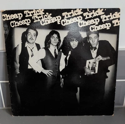 CHEAP TRICK - CHEAP TRICK UK REISSUE VINYL LP EPC 81917 A2/B1 VG/G - Image 1 of 4