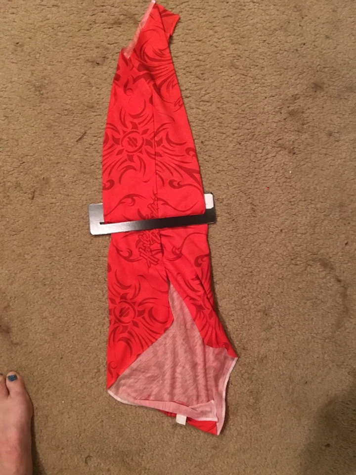 Novo com etiquetas Harley-Davidson unissex design tribal bandana vermelha 24"" x 24"" BA18807 - Imagem 4 de 4