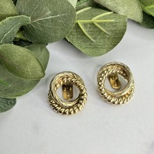Vintage S.G. D  OR Gold Tone Shoe Clips Twisted Circle Design