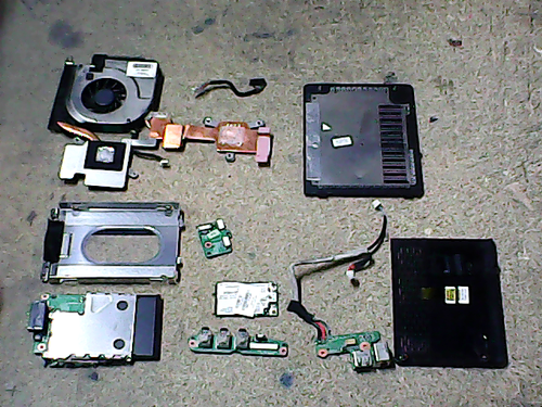 Lot De Pièces Détachées Pour PC Portable HP 15-257nf - Réf. 01357 - Occasion Fonctionnel