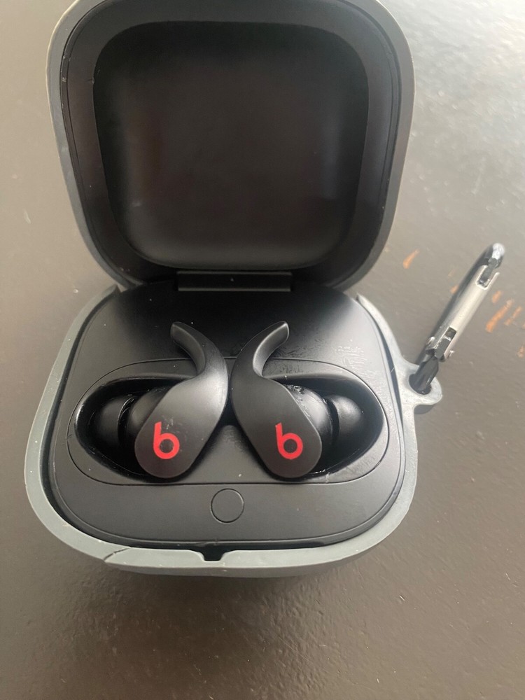 Beats by Dr. Dre Fit Pro Black True Wireless Noise Cancelling In Earbuds BLACK