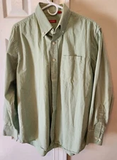 IZOD Men' Shirt Size Smalk Plaid Dark Green Button Down Long Sleeve Front Pocket