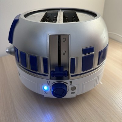 Uncanny Brands Star Wars R2-D2 Two-Slice Toaster Active SOUNDS & LIGHTS   Tested