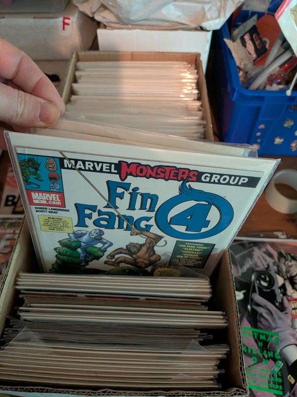 Lot of 20 random comics! DC,MARVEL,IMAGE and more