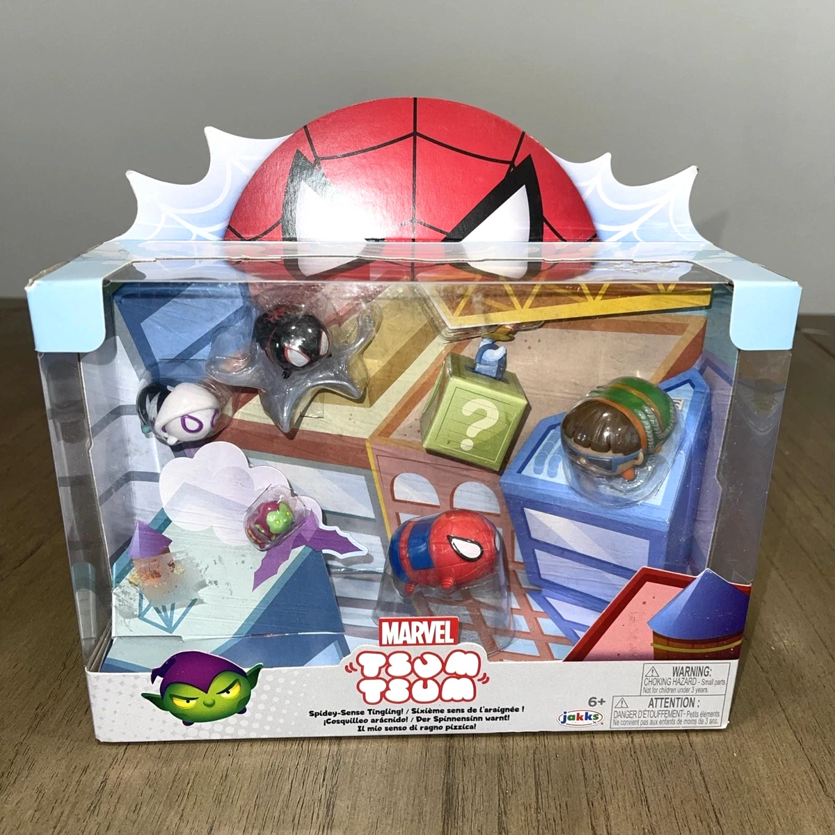 Tsum Tsum Marvel Spider-Man Deluxe Set – 7 Figure Personaggi E Accessorio – Regalo Collezionisti