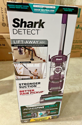 Brand NEW* Shark Detect (LA490) Lift-Away ADV Bagless Upright